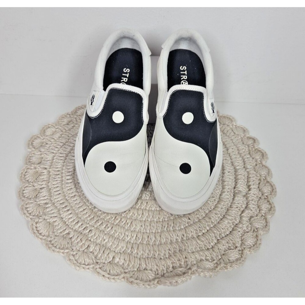 Straye Ventura One Love Slip-on Skate Shoes M6/W7.5 White Black Yin Yang Grunge